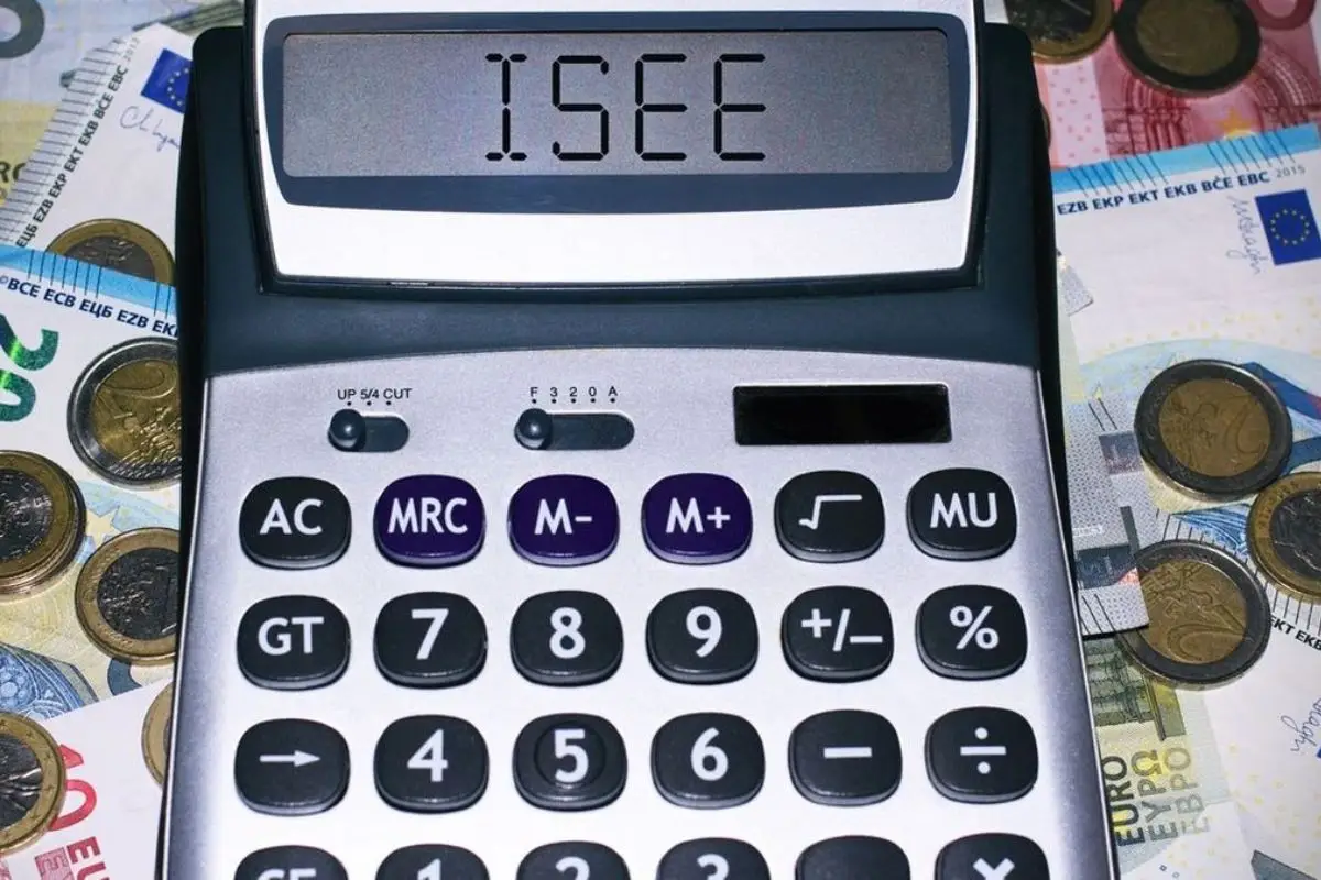 Attenzione alla dichiarazione sostitutiva unica (DSU): ecco cosa succede se la compili male